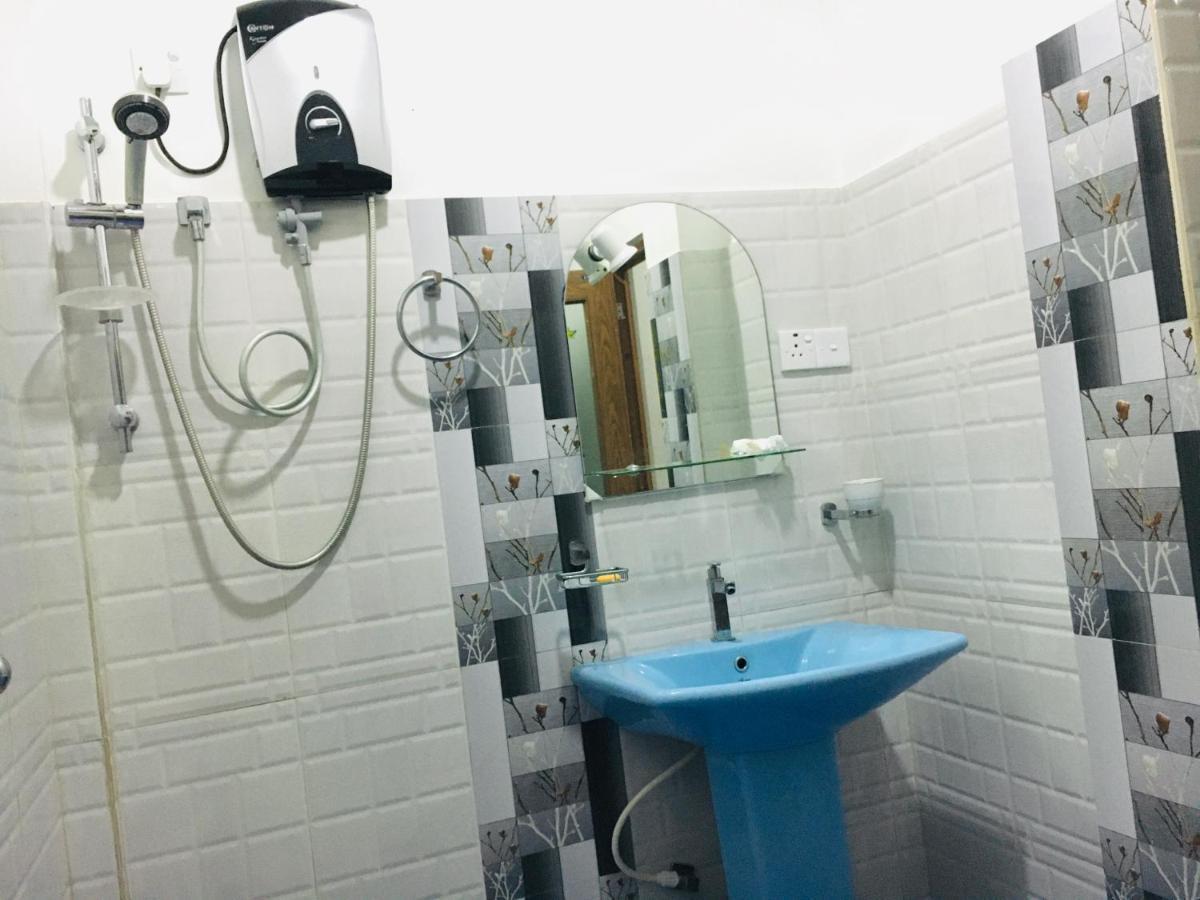 Gangadiya Lodge Szigirija Kültér fotó