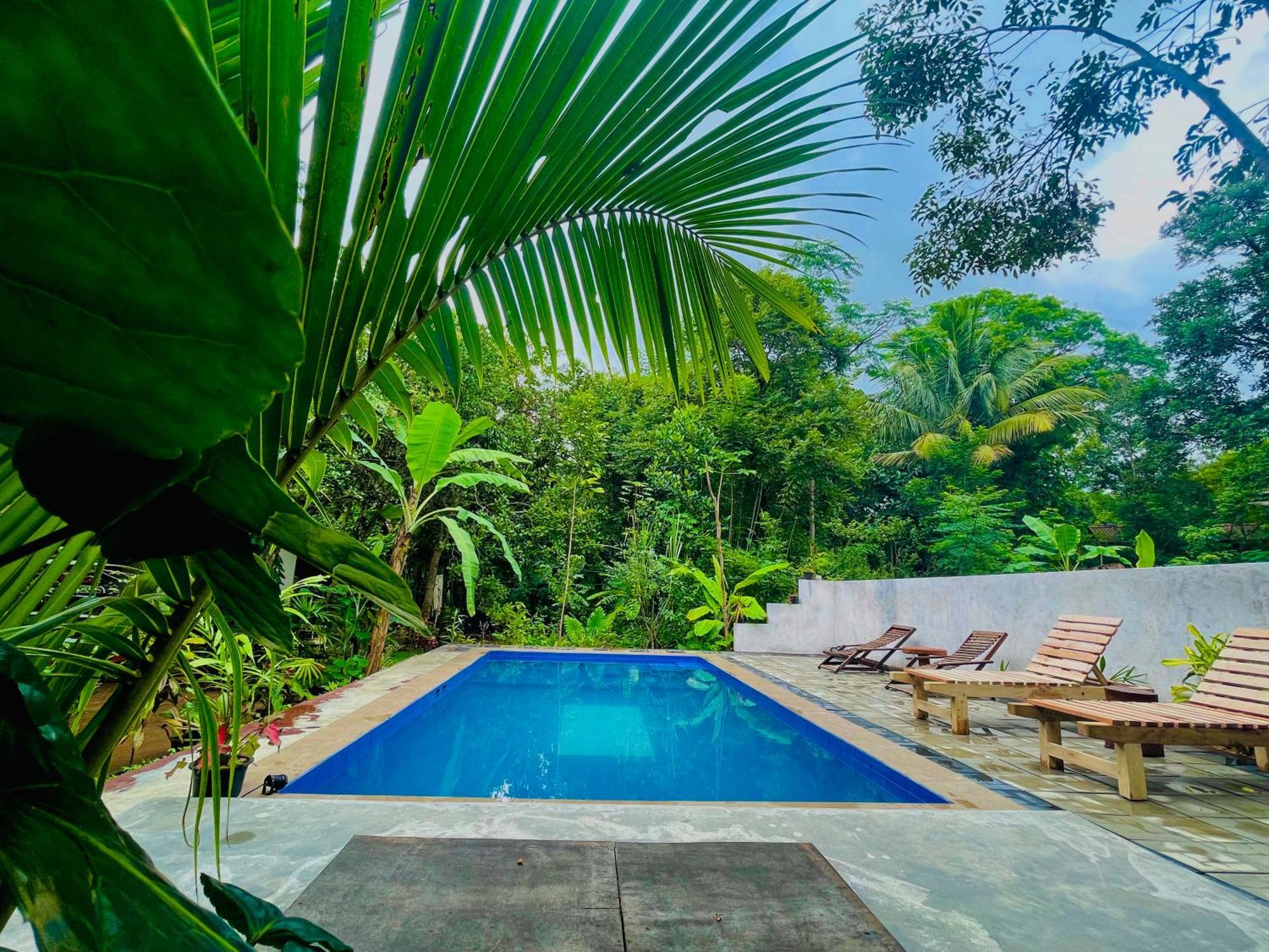 Gangadiya Lodge Szigirija Kültér fotó